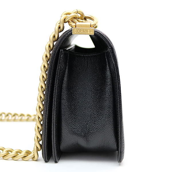 シャネル 【CHANEL】 ボーイシャネル キャビアスキン シェブロン フラップバッグ ブラック ミディアム チェーンショルダー 斜め掛け キルティング Vステッチ A67086