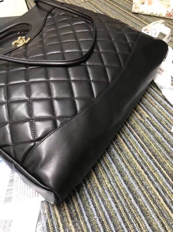 CHANEL  シャネル CHANEL 31 ラージ ショッピング バッグ A57977 Y83999 94305