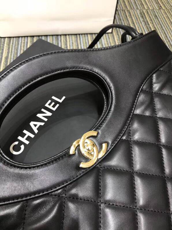 CHANEL  シャネル CHANEL 31 ラージ ショッピング バッグ A57977 Y83999 94305