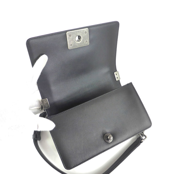 シャネル （CHANEL） ラムスキン マトラッセ Vステッチ ボーイシャネル チェーンショルダー スモール ハンド バッグ A67085

