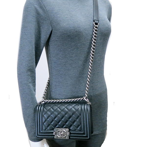 CHANEL シャネル  ボーイ チェーン A67085 ショルダーバッグ キャビアスキン ブラック レディース 