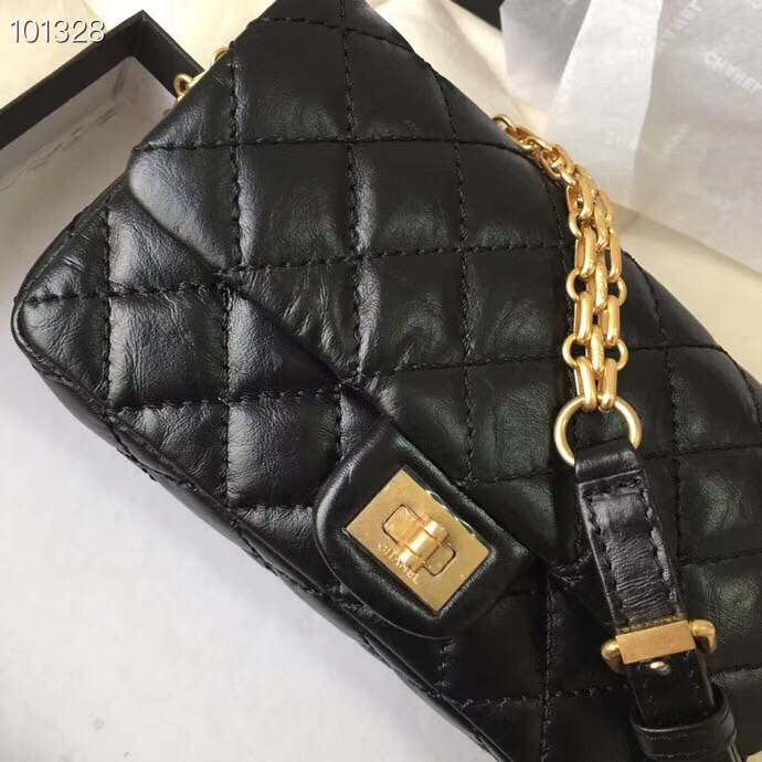 CHANEL キルティングがキュート!ウエストバッグ A57791 Y04634 94305