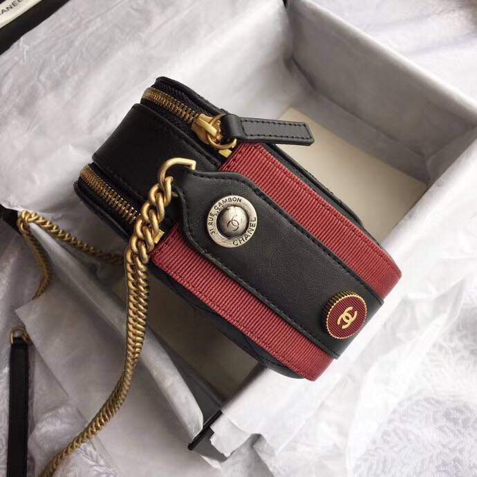CHANELバッグ シャネル 18/19AW カメラケース ブラック&バーガンディーA57575 Y83828 C1786