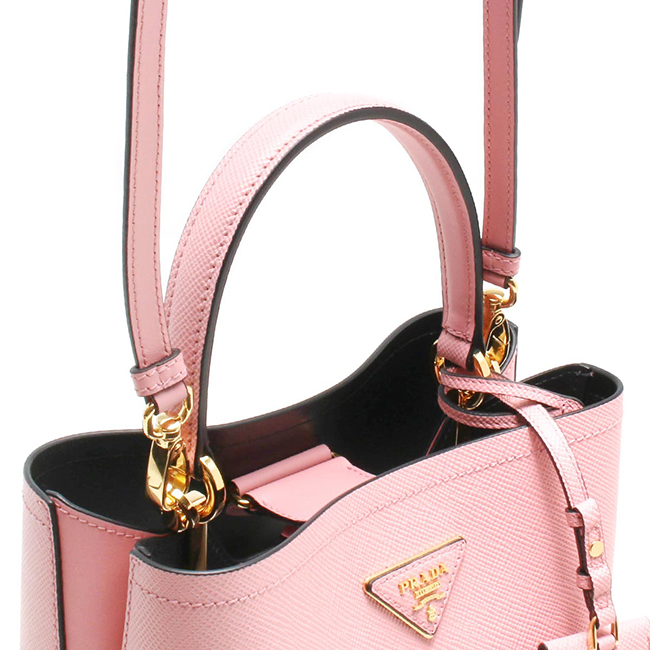 プラダ PRADA ハンドバッグ/ショルダーバッグ サフィアーノ/SAFFIANO キュイール/CUIR C パニエ 三角ロゴプレート ペタロピンク&ブラック 1BA212 2ERX F0TMS レディース