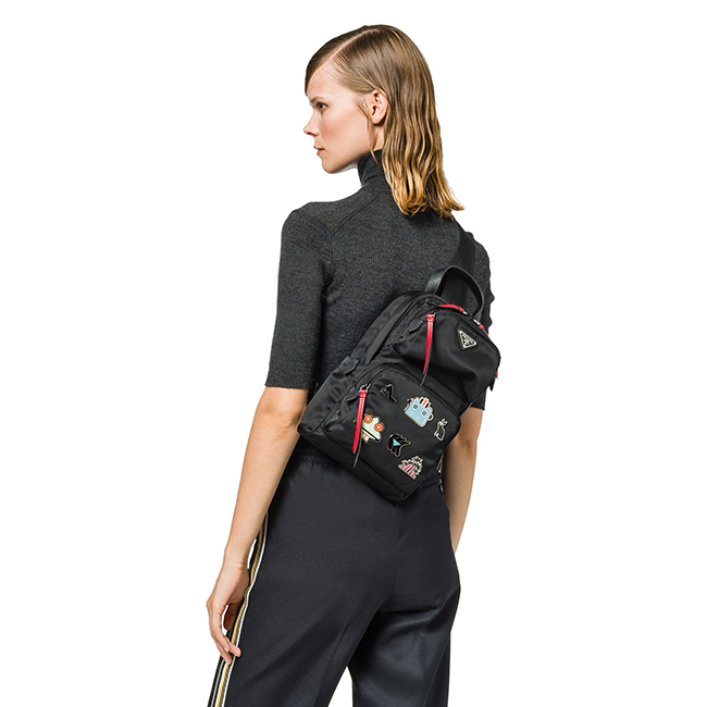 PRADA【プラダ】1BZ026 『ショルダーバッグ』ナイロン マルチカラー系 メンズ　レディース　ユニセックス　ブランド　個性的　ファッション　ラビット