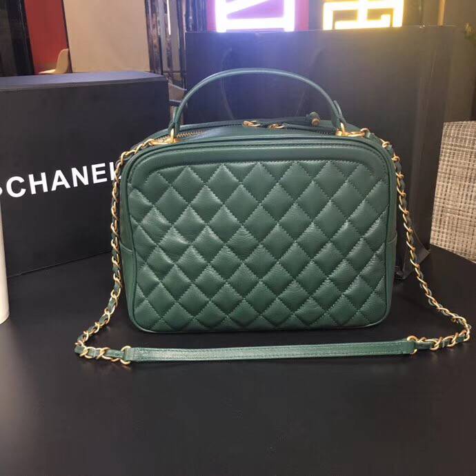CHANEL バニティー バック ショルダー グリーン レッド ベージュ A57906 Y83940 94306