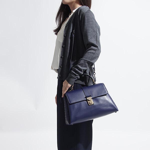 BOTTEGA VENETA ハンドバッグ 2WAY レディース ギフト プレゼント 通勤 レザー 本革 498993 valkd 8992 ピアッツァ FRENCH CALF