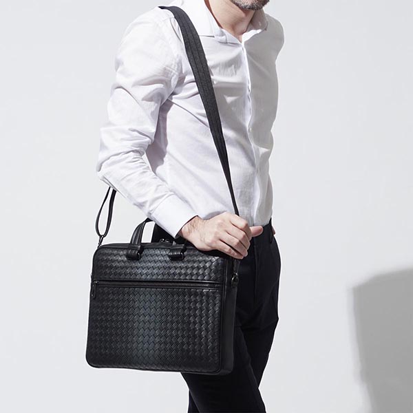 ボッテガヴェネタ BOTTEGA VENETA ブリーフケース 2WAY ブラック メンズ ビジネス バッグ 鞄 弁護士 銀行 出張 レザー 革 495831 vcl42 8282 GALAXY ギャラクシー