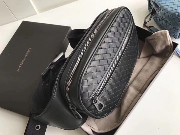 ボッテガヴェネタ BOTTEGA VENETA ベルトバッグ ウエストバッグ メンズ ウエストポーチ ナイロン バッグ 520452-v465x-1000 VN