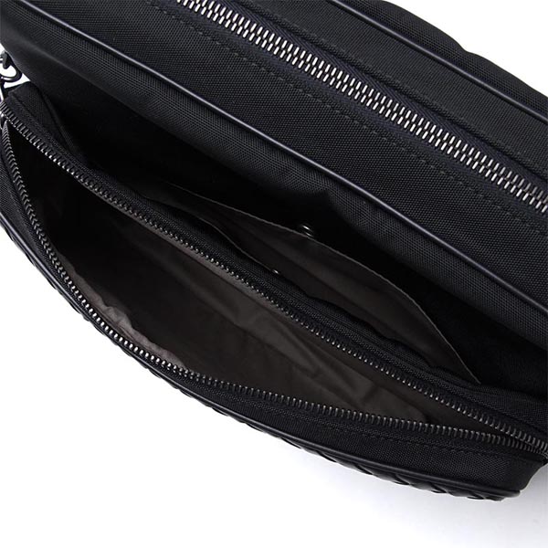 BOTTEGA VENETA メッセンジャー バッグ メンズ バッグ メッセンジャーバッグ 革 メンズ 通勤 自転車 バイク レザー 本革 407391 vaye3 1000 HI-TECH CANVAS