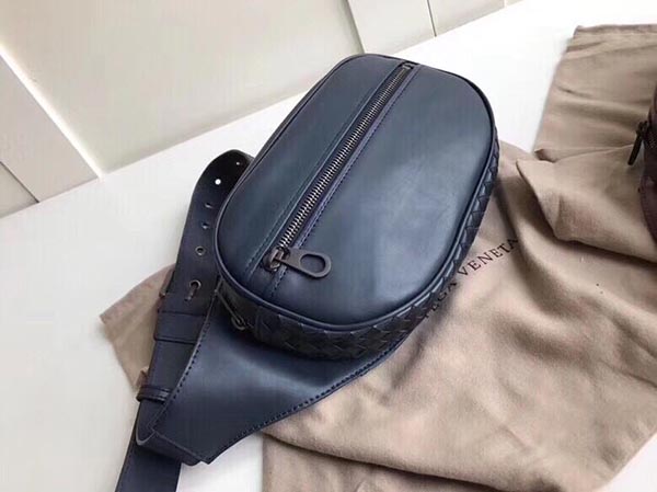 ボッテガヴェネタ BOTTEGA VENETA エレガント イントレチャートベルトバッグ 523256VALKH4080