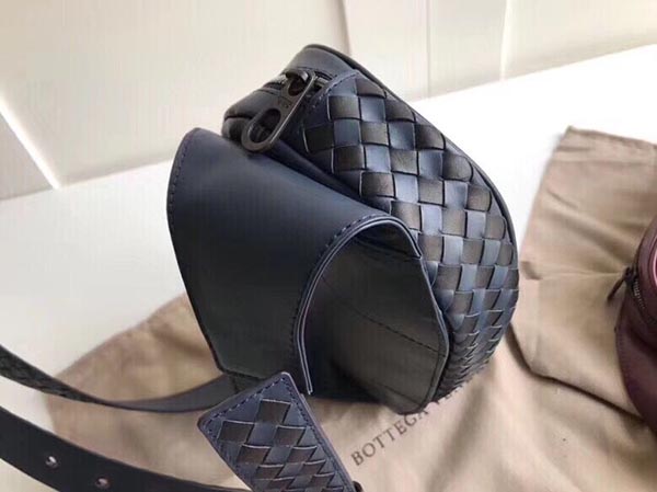 ボッテガヴェネタ BOTTEGA VENETA エレガント イントレチャートベルトバッグ 523256VALKH4080
