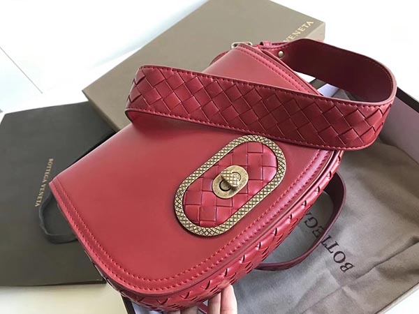 ボッテガヴェネタ BOTTEGA VENETA ボッテガ BV ルナ バッグ ブラック 550436V1EED4712
