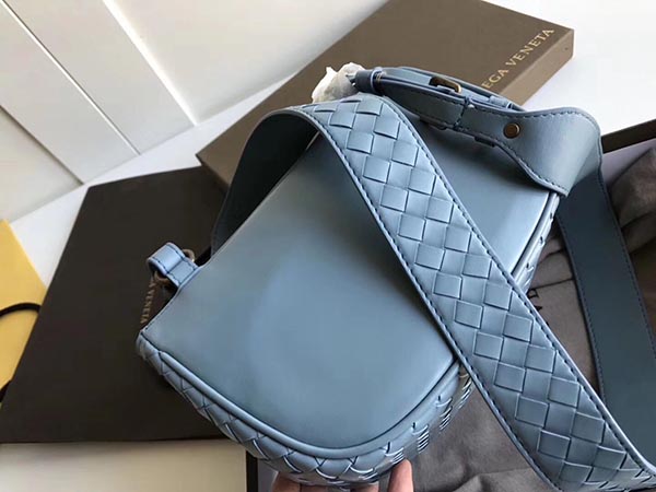 ボッテガヴェネタ BOTTEGA VENETA ボッテガ BV ルナ バッグ ブラック 550436V1EED4712