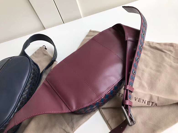 ボッテガヴェネタ BOTTEGA VENETA/イントレチャート ベルトバッグ 523256VALKH