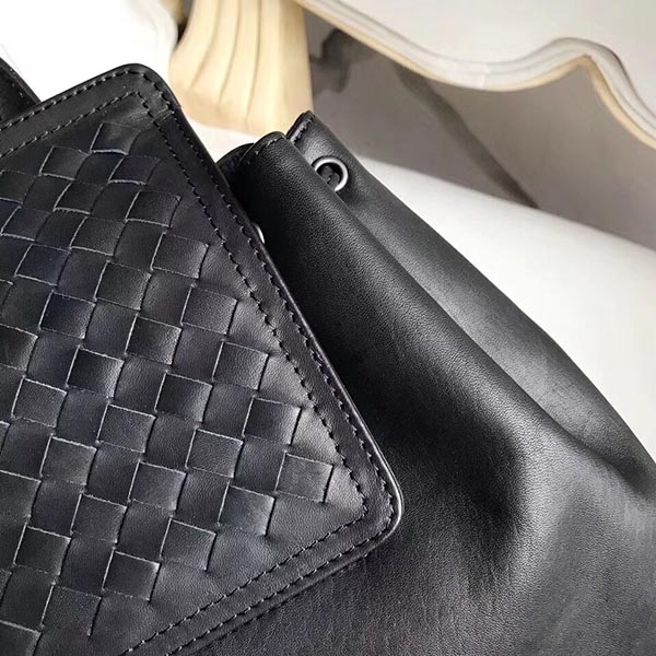 BOTTEGA VENETA ボッテガヴェネタ リュックサック ナッパ イントレチャート レザー ブラック 407093 バックパック
