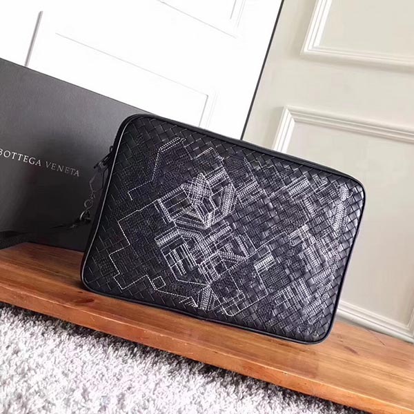 ボッテガヴェネタ BOTTEGA VENETA  セカンドバッグ ネロ ブラック系 477618-v4651-1000
