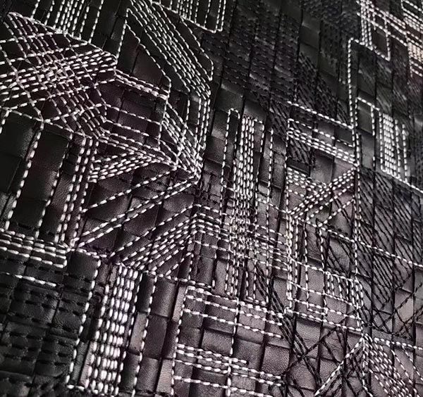 ボッテガヴェネタ BOTTEGA VENETA  セカンドバッグ ネロ ブラック系 477618-v4651-1000