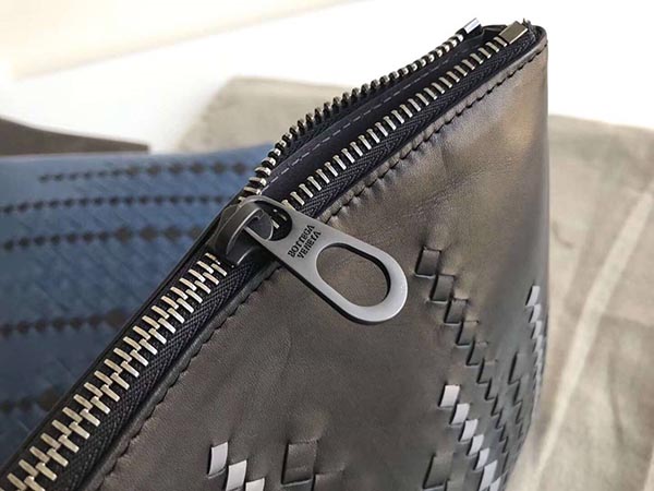 ボッテガヴェネタ BOTTEGA VENETA☆イントレチャート クラッチバッグ 522453VBKH18593