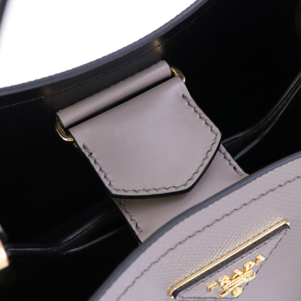 プラダ PRADAバッグ パニエ SAFFIANO CUIR+C ショルダー付き 2WAY ハンドバッグ グレージュ×ブラック 1BA212 2ERX F0LH7 ARGILLA/NERO