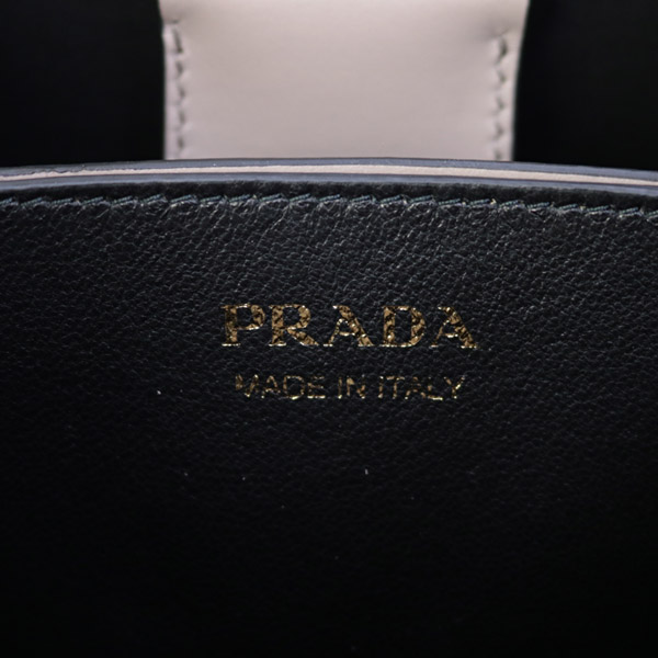 プラダ PRADAバッグ パニエ SAFFIANO CUIR+C ショルダー付き 2WAY ハンドバッグ グレージュ×ブラック 1BA212 2ERX F0LH7 ARGILLA/NERO