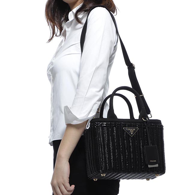 プラダ PRADA トートバッグ 2WAY ブラック レディース ギフト プレゼント 1bg835 vwoy 2e28 f0002 SHOPPING MIDOLLINO