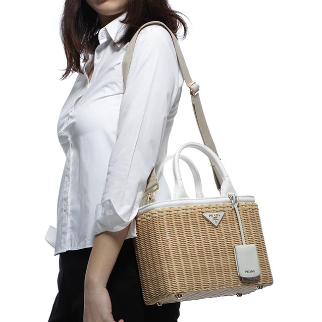 プラダ PRADA トートバッグ 2WAY ベージュ レディース ギフト プレゼント 1bg835 vwoy 2e28 f0n86 SHOPPING MIDOLLINO