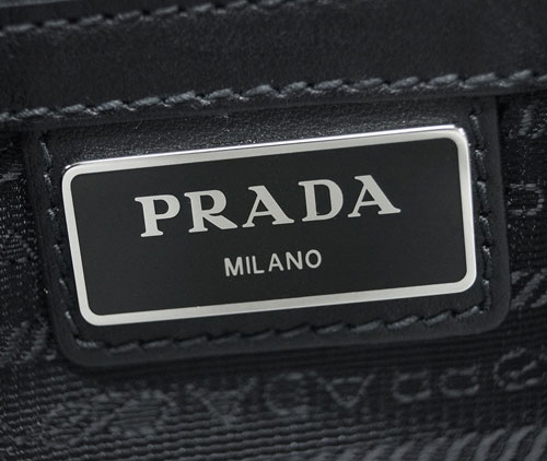 プラダバッグ 2VF056 PRADA メンズ セカンドバッグ クラッチ ストラップ付き SAFFIANO TRAVEL NERO+AZZURRO カーフ ブラック