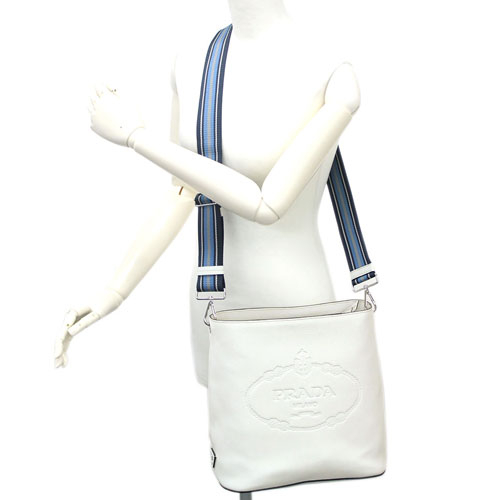 プラダバッグ 1BE023 PRADA ショルダーバッグ VITELLO PHENIX TALCO タルコ カーフパウダーホワイト シルバー金具