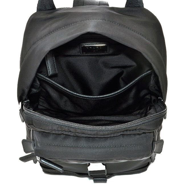 PRADAバッグ 2VZ013OOO ナイロンバッグ バックパック メンズ ボディバッグ ブラック 2VZ013OOO 973 002