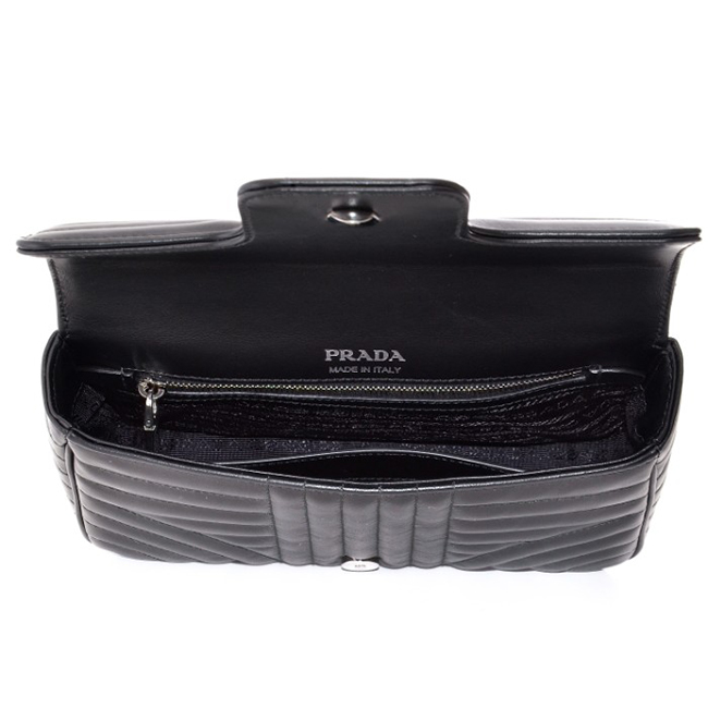 プラダ PRADA バッグ ショルダー チェーン 斜め掛け DIAGRAMME ダイアグラム ショルダーバッグ ブラック 1BD107COI 2D91 002