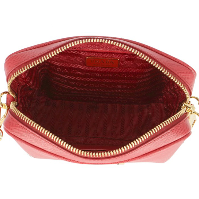 プラダ PRADA ショルダーバッグ サフィアーノ バッグ　斜めがけ レッド系 1BH036OOO NZV 68Z