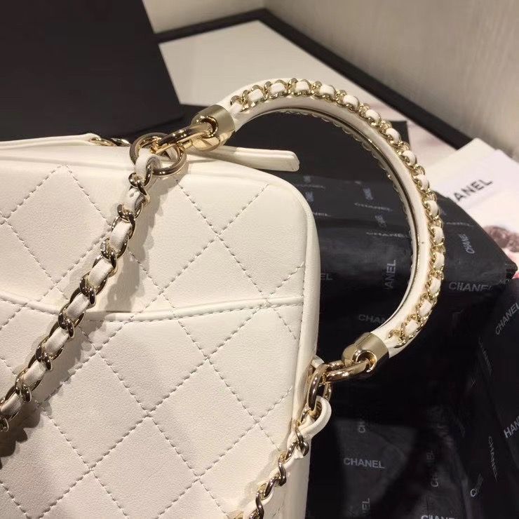CHANEL シャネル ショルダーバッグ ハンドバッグ ホワイト ヴァニティーケース カーフスキン AS1753 B02782 10601
