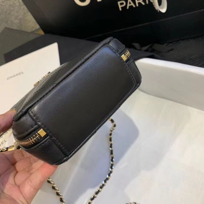 シャネル ショルダーバッグ ハンドバッグ フラップ ヴァニティーケース カーフスキン AS1753 B02782 10602