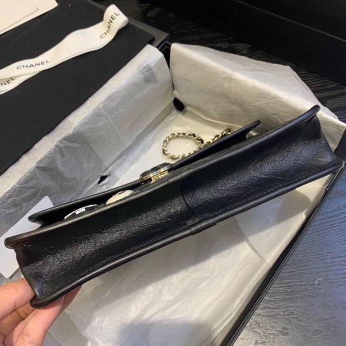 CHANEL エイジド カーフスキンフラップ ミニバッグ チャーム 2WAY ロゴ AS1430 B02436 94305