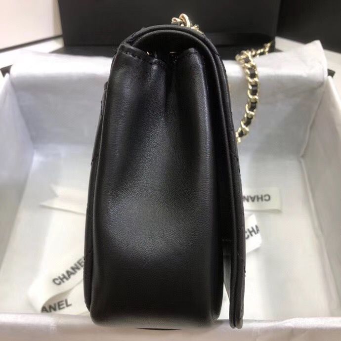 CHANEL フラップ バッグ ショルダーバッグ マト CC チェーン 黒 AS1514 B02377 10602