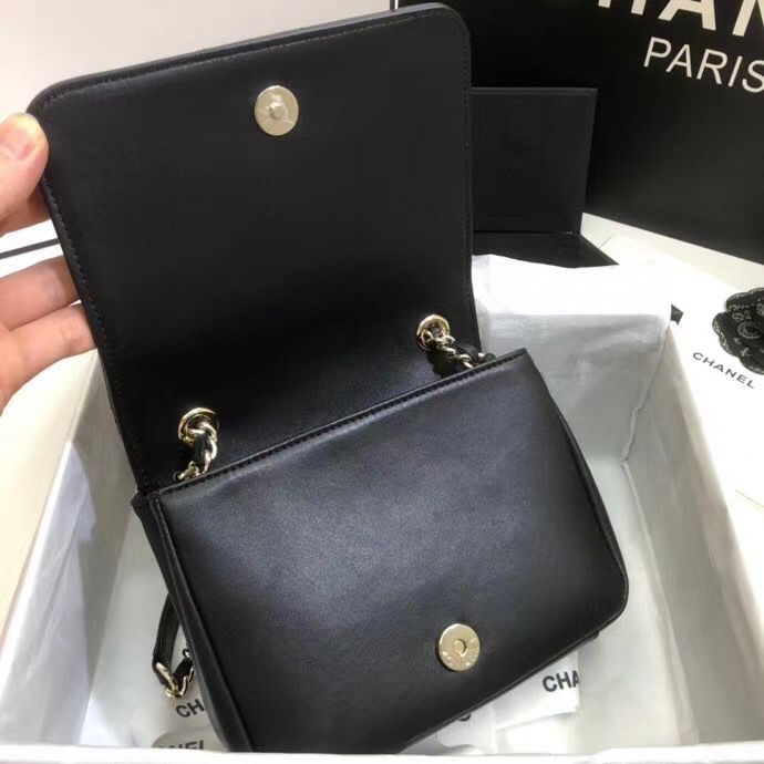 CHANEL フラップ バッグ ショルダーバッグ マト CC チェーン 黒 AS1514 B02377 10602