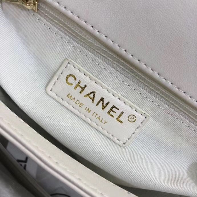 シャネル CHANEL フラップ ショルダーバッグ CC ラム スタッズ パール 白 AS1514 B02377 10601