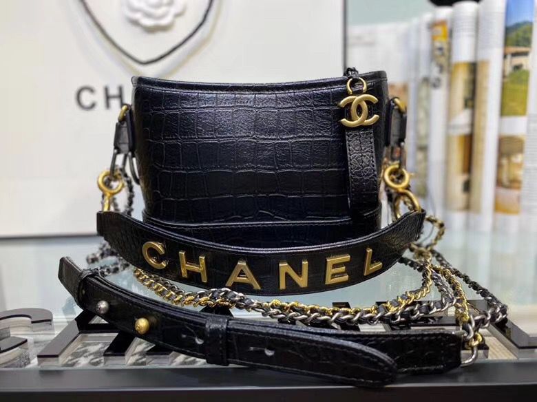 シャネル CHANEL  スモールバッグ GABRIELLE de CHANEL ブラック AS0865 B00815 94305 