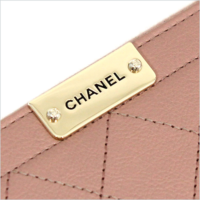シャネルCHANEL ラウンドファスナー長財布 ヌードベージュ カーフスキン キルティング メティエダール・コレクション限定 ZIP WALLET A84300 Y33015 3B636