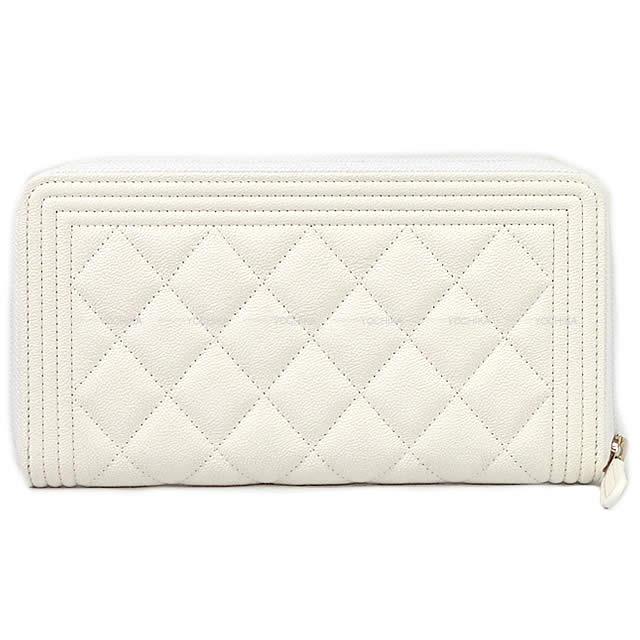 CHANEL シャネル ボーイシャネル マトラッセ ラウンドファスナー 長財布 白 グレインドカーフ A80288 シャンパンゴールド金具
