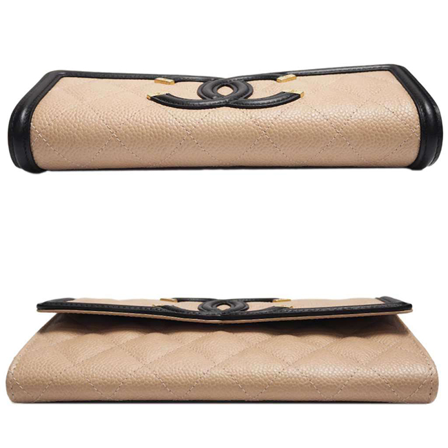 シャネル財布 CCフィリグリー キャビアスキン フラップウォレット ベージュ×ブラック A84448 CHANEL