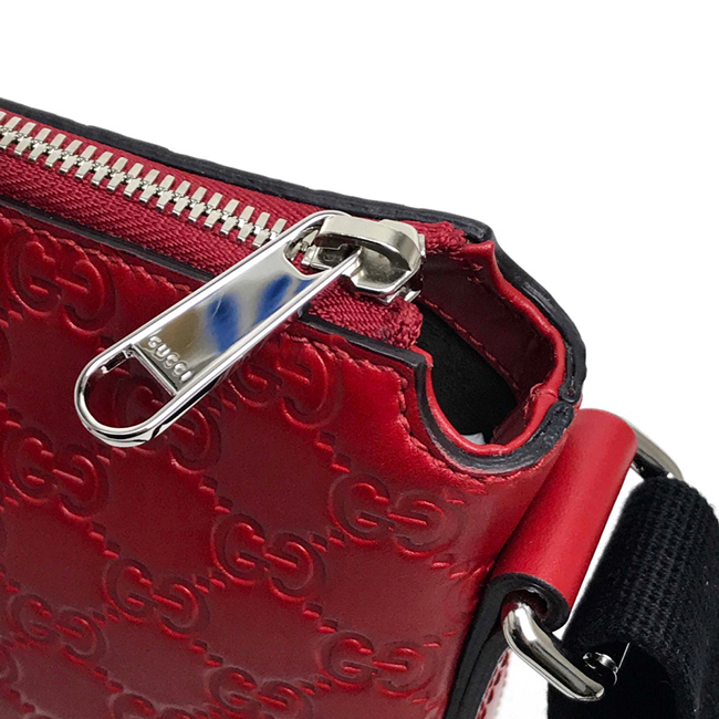 GUCCI グッチ 406410 シグネチャー メッセンジャーバッグ グッチシマ ショルダーバッグ レザー レッド レディース
