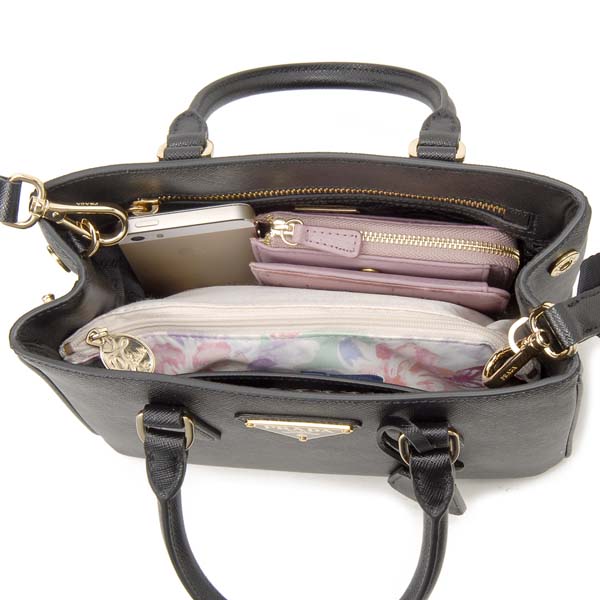 プラダ PRADA ハンドバッグ ブラック 1BA296 NZV F0632 V41 サフィアーノ 2WAYショルダーバッグ

