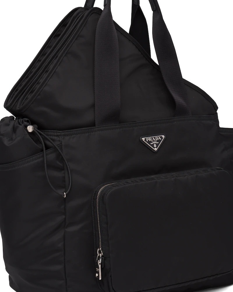 プラダ PRADA ナイロン Re-Nylon ベビーバッグ トライアングルロゴ 1BG102_V44_F0002_V_OOO