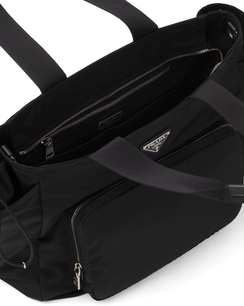 プラダ PRADA ナイロン Re-Nylon ベビーバッグ トライアングルロゴ 1BG102_V44_F0002_V_OOO