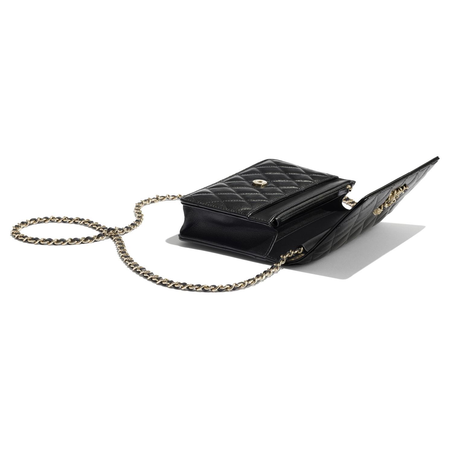 CHANEL シャネル ゴールドチェーンウォレット ブラック AP1794 B04335 94305