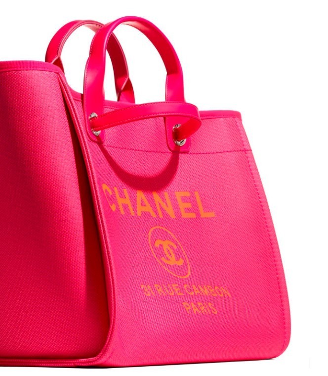 シャネル CHANEL ラージ ショッピング バトートバッグ A66941 B05492 NC270