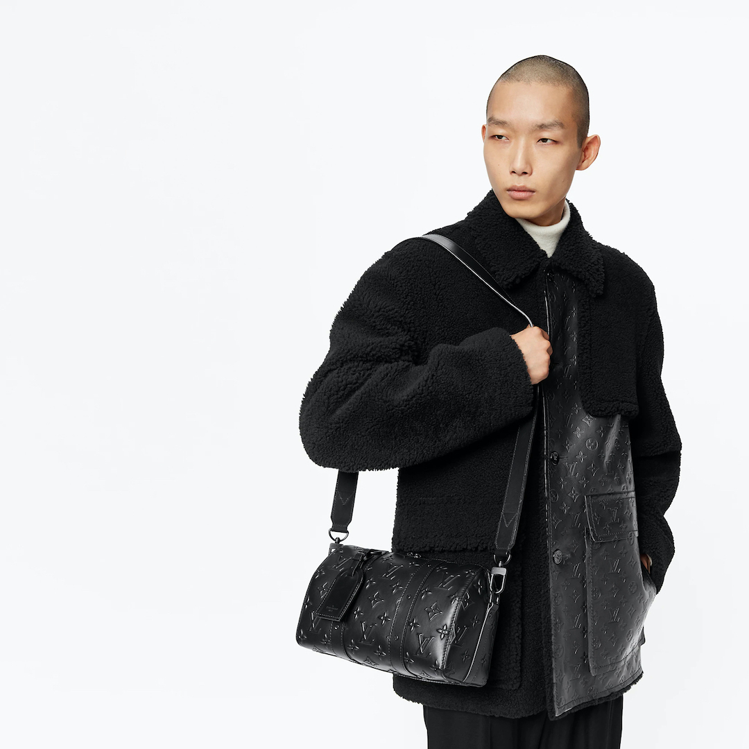 LOUIS VUITTON モノグラムシティキーポルバッグ 黒 M57955