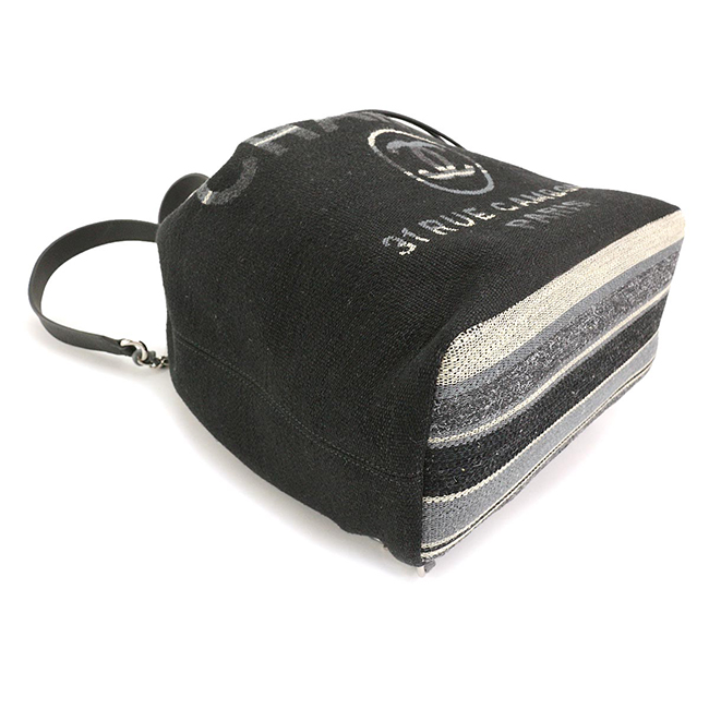 CHANEL シャネル ミニ フラップ バッグ ショルダー ロゴ AS2695 B06361 10601